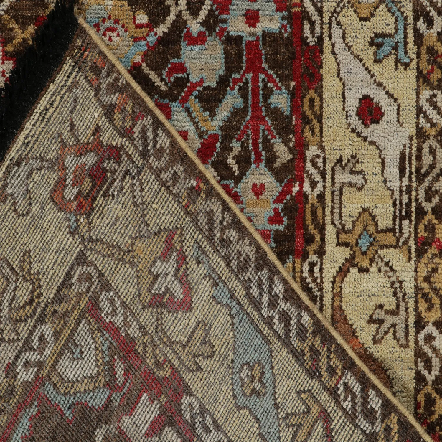 Brown Traditional Wool Rug - 5'8" x 8'5"