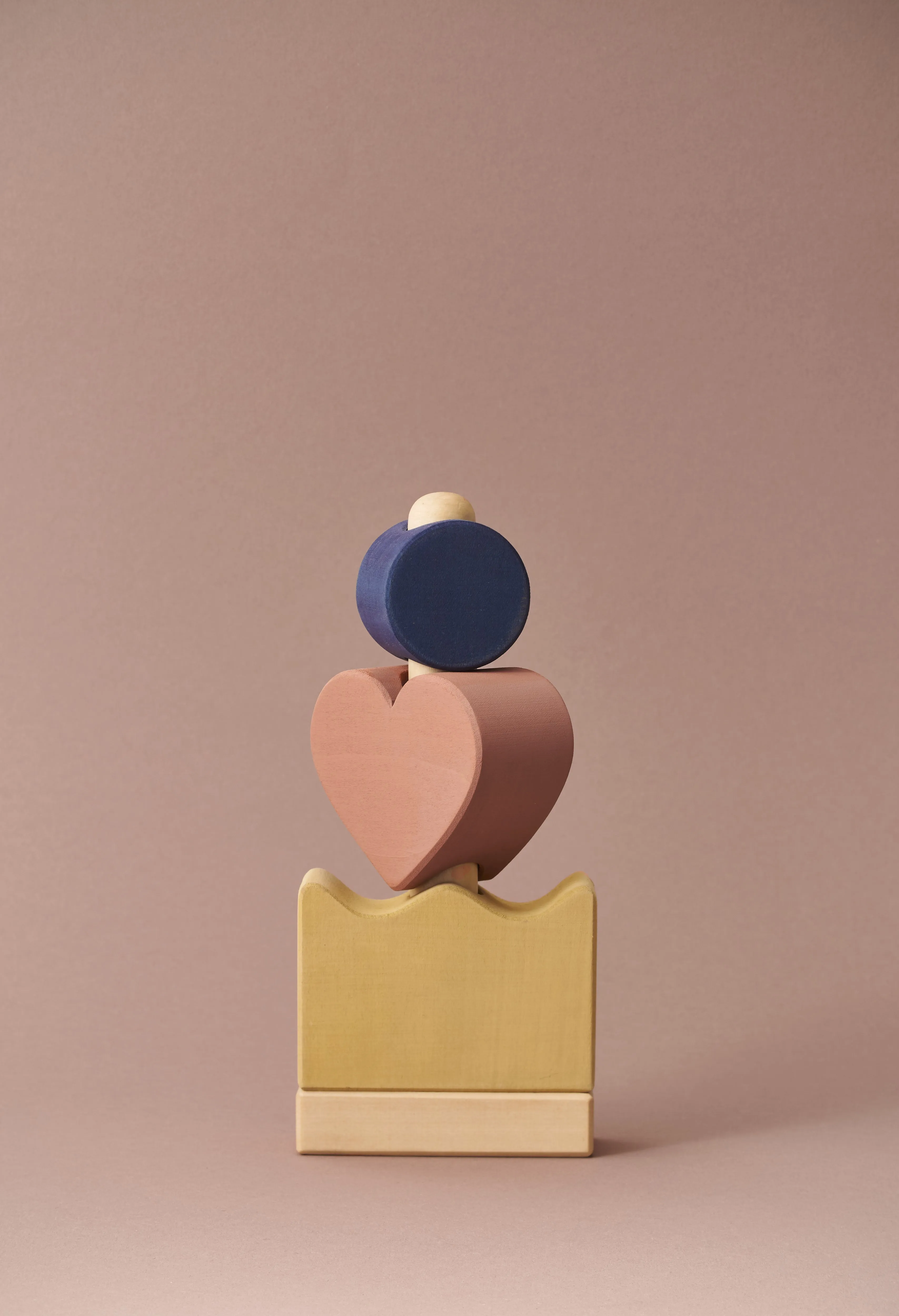 Crown Stacking Tower