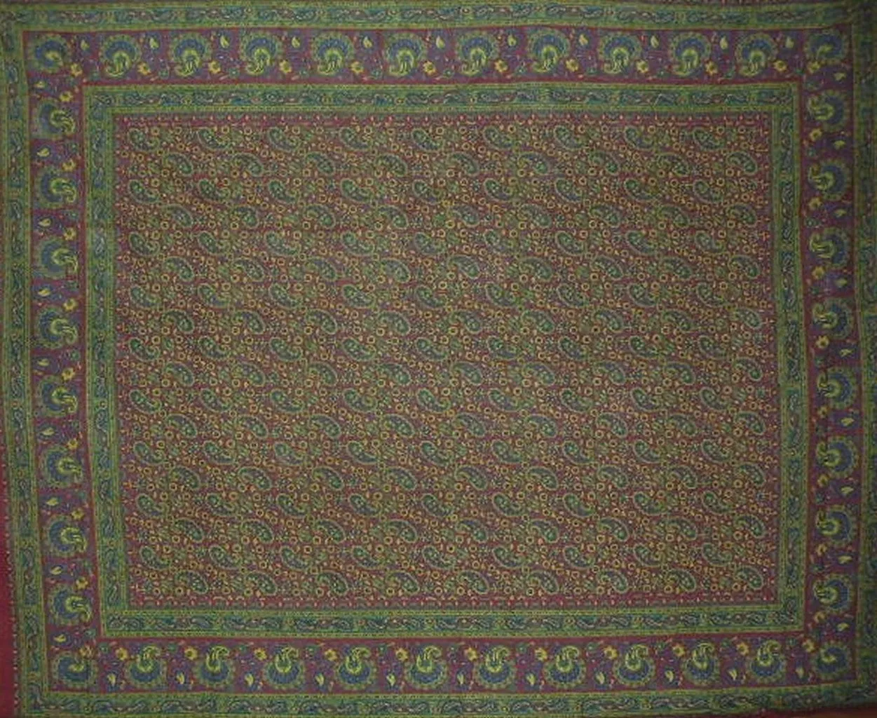 Jaipur Paisley Tapestry Cotton Spread 106" x 70" Twin Cranberry