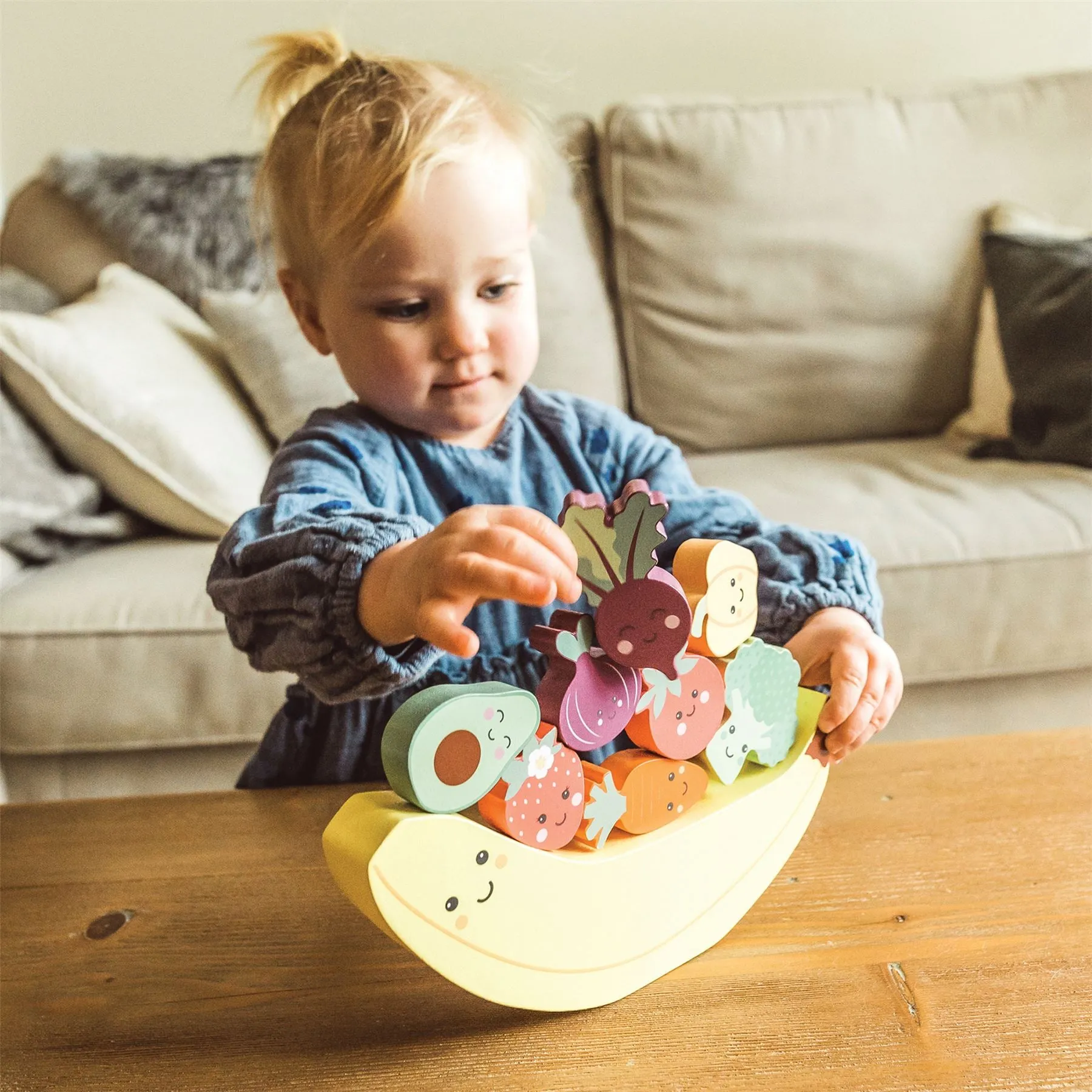 Orange Tree Toys Spring  Garden Happy Veggies & Friends Balancing Game