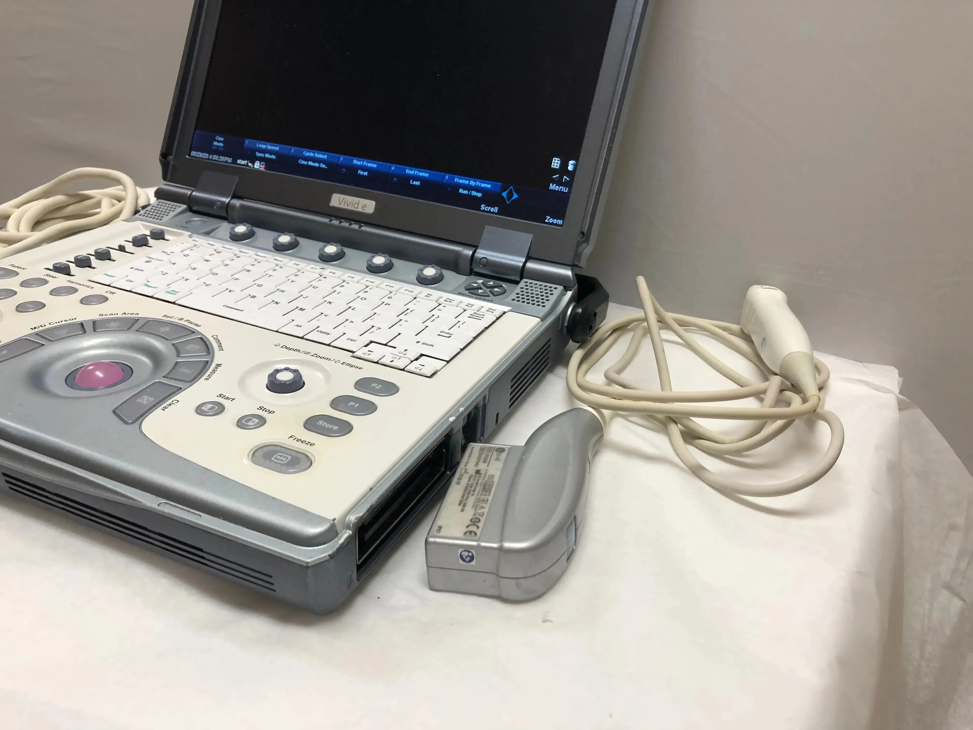 Used GE Vivid E With Phased Array and Linear Probes